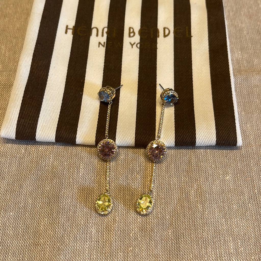 New Henri Bendel Multi Stone Earrings 150$
